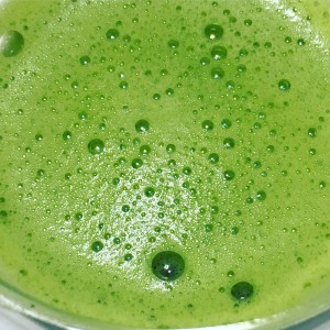 distinctly organic matcha froth